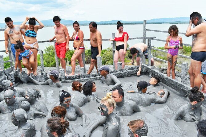 totumo-volcano-tour-snack