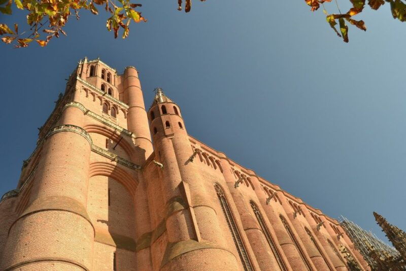 toulouse-albi-and-cordes-ciel-day-trip-with-audio-guides-2