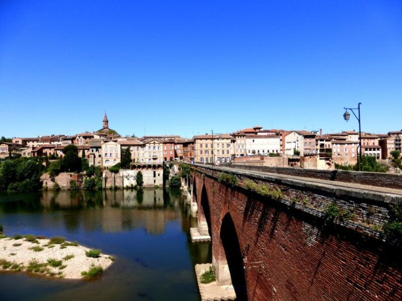 toulouse-albi-and-cordes-ciel-day-trip-with-audio-guides-2
