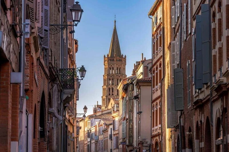 Toulouse and its monuments - guided walking tour in Spanish - Key Points: