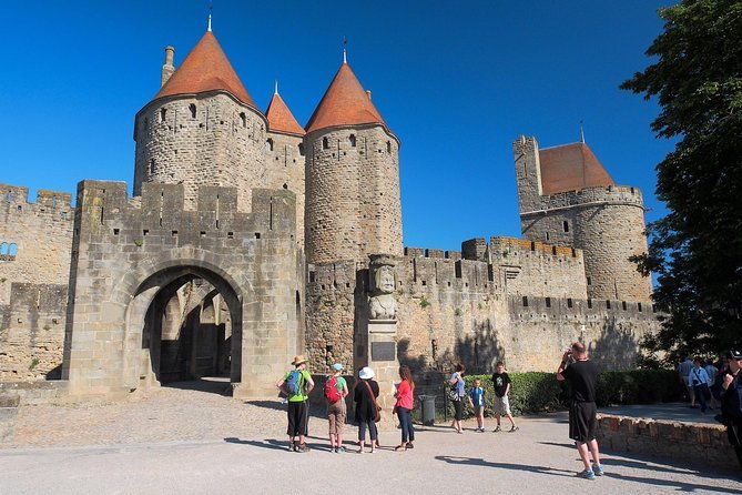 toulouse-carcassonne-day-trip-by-coach-with-audio-guides