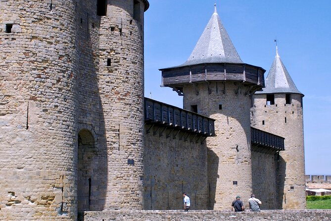 toulouse-carcassonne-day-trip-by-coach-with-audio-guides