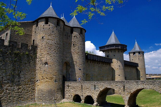 toulouse-carcassonne-day-trip-by-coach-with-audio-guides