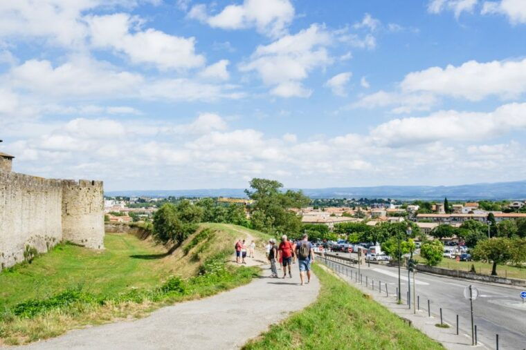 toulouse-carcassonne-day-trip-by-coach-with-audioguide