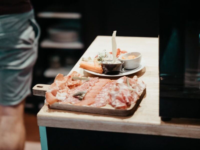 toulouse-wine-bar-walking-tour-with-a-local-wine-expert
