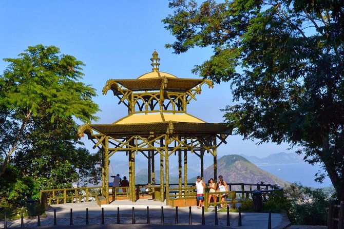 tour-2-8-hours-corcovado-tijuca-forest-favela-and-beaches