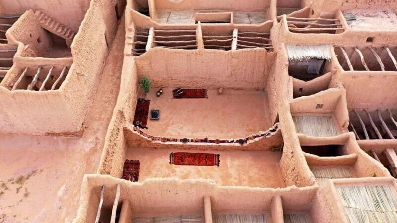 Tour AlUla's Old Town - What Makes This Tour Stand Out