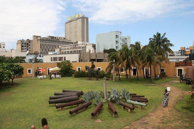 Tour Around Maputo City By Car - FAQ