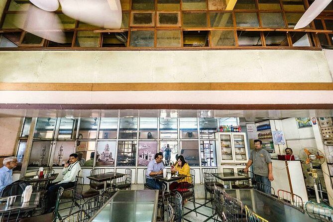 Tour at Famous Irani Cafes of Mumbai - The Sum Up