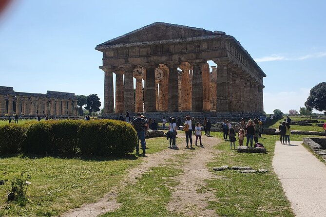 tour-at-the-temples-and-the-national-museum-of-paestum