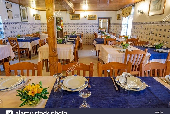 tour-between-lisbon-porto-or-porto-lisbon-with-several-stops