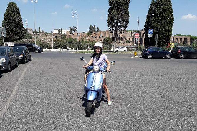 tour-by-vespa