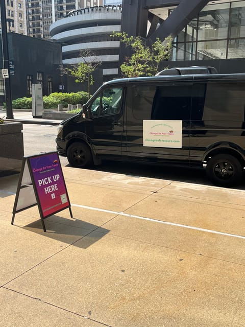 tour-chicago-lgbtq-style