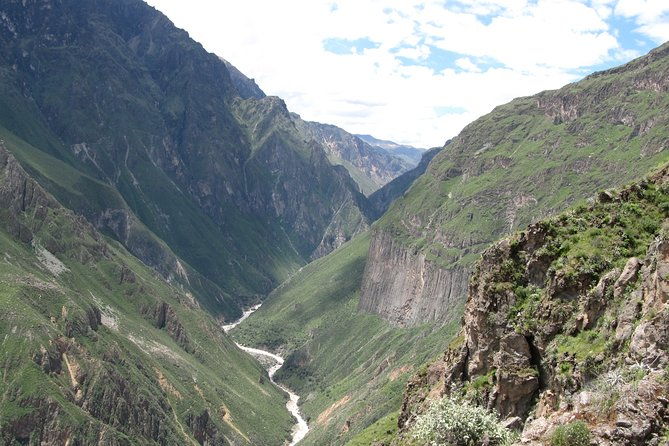 tour-colca-canyon-and-valley-of-the-volcanoes-3days