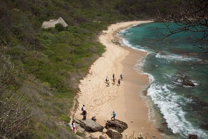 tour-crystal-beach-tayrona-park