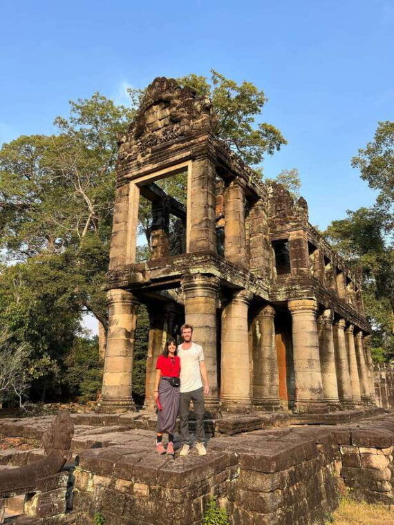 tour-de-friends-discover-angkor-wat-full-day-bike-tour