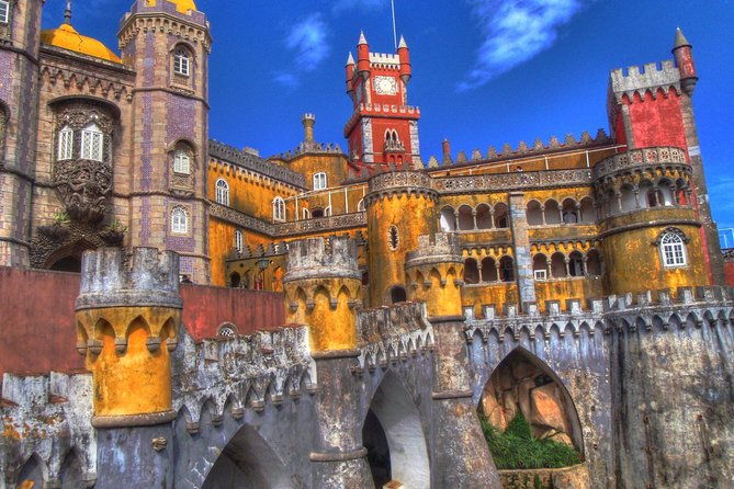 tour-fantastic-time-with-us-and-meet-all-the-coners-of-this-garden-near-the-sea