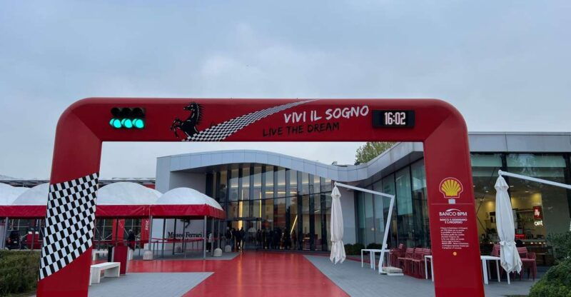 tour-ferrari-lambo-parmesan-vinegar-wine-with-transfer