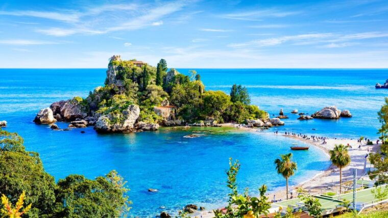 tour-from-messina-to-taormina-castelmola-isola-bella