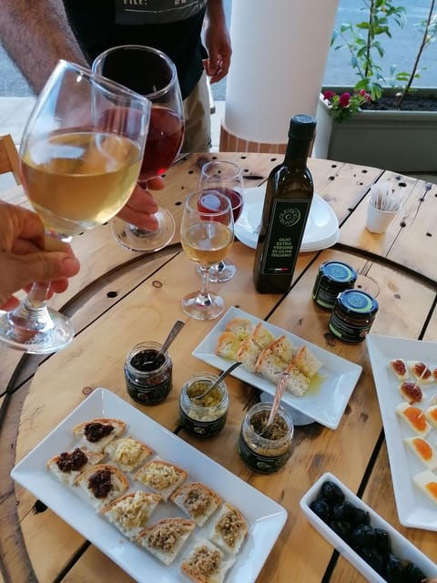 tour-from-the-earth-to-the-oil-with-sunset-tasting