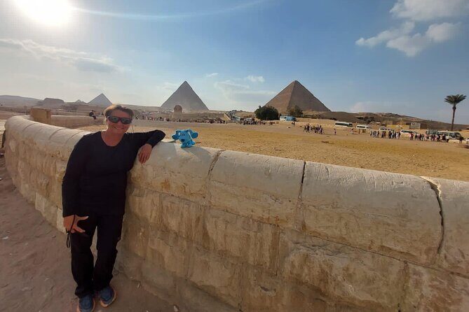 Tour Giza pyramids,Sphinx,Sakkara Pyramid,Memphis& Pyramid Inside - Detailed Breakdown of the Itinerary