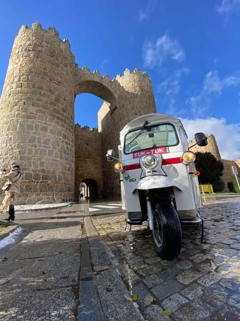 TOUR GUIADO EN TUK TUK POR AVILA 1 HORA - Who Will Love This Experience?