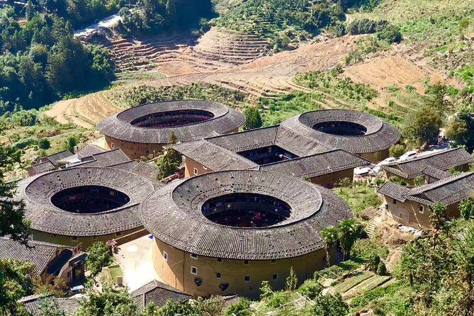 Tour Guide and Car: Private Day Tour to Tianluokeng Tulou and Hongkeng Tulou - FAQs