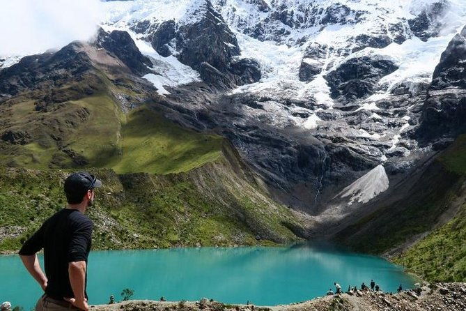 tour-hike-to-humantay-lake-in-cusco