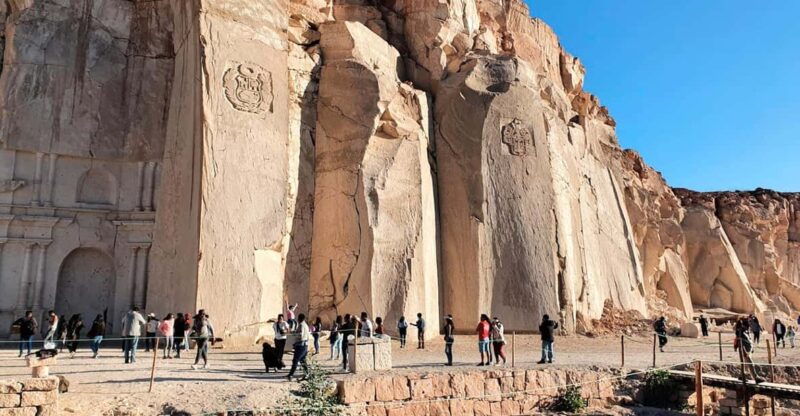 tour-hike-to-the-sillar-route-and-culebrillas-in-arequipa