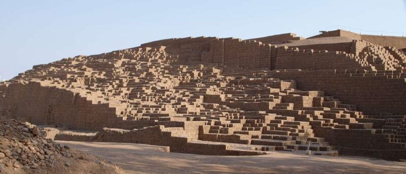 tour-huaca-pucllana-pyramids-and-pre-columbian-antiquity