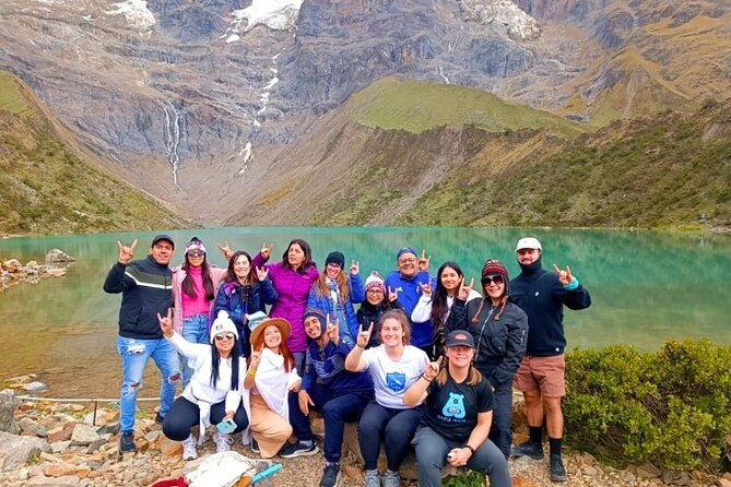 tour-humantay-lake-in-cusco
