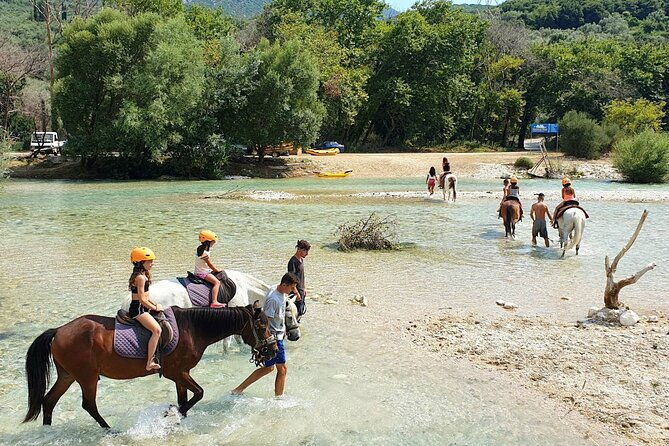 tour-in-acheron-river