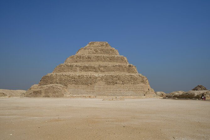 Tour in Giza Pyramids Sphinx Saqqara and Memphis - The Sum Up