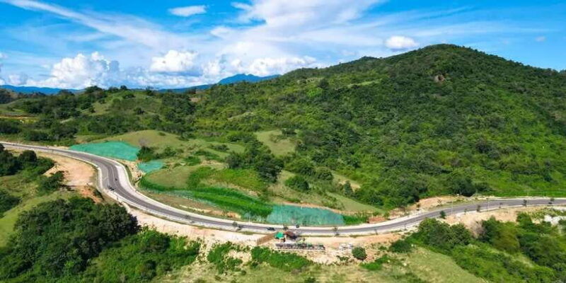 tour-in-labuan-bajo-city-one-full-day