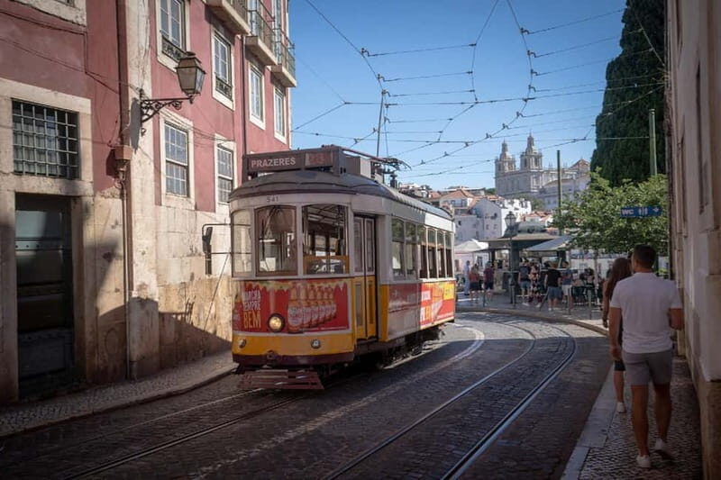 Tour in Lisbon: Poets Tour by TukTuk CTuk. - Why Choose the Poets Tour by TukTuk CTuk?