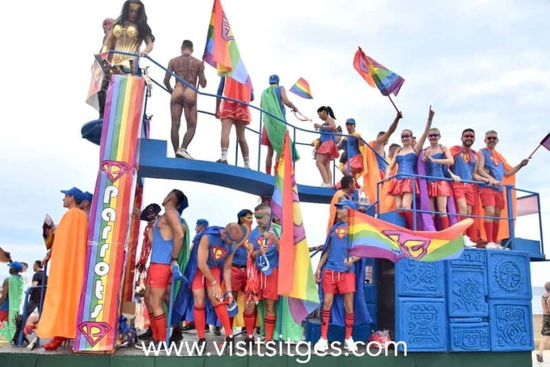 Tour in Sitges ( Bcn): Cultural diversity, tapas and beach - Discovering Sitges: A Blend of Culture and Coastline