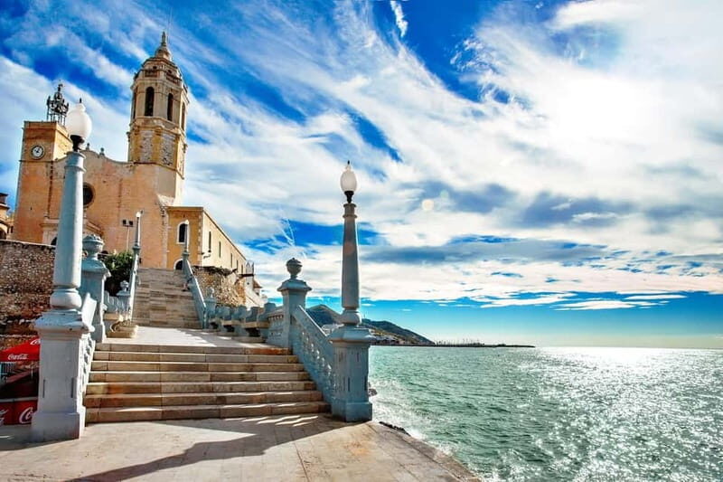 Tour in Sitges ( Bcn): Cultural diversity, tapas and beach - Who This Tour Is Perfect For