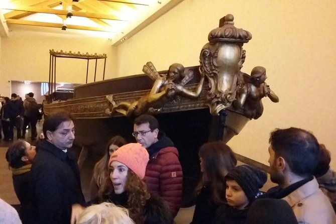 tour-in-the-charterhouse-of-st-martin-and-pedamentina-with-an-art-expert