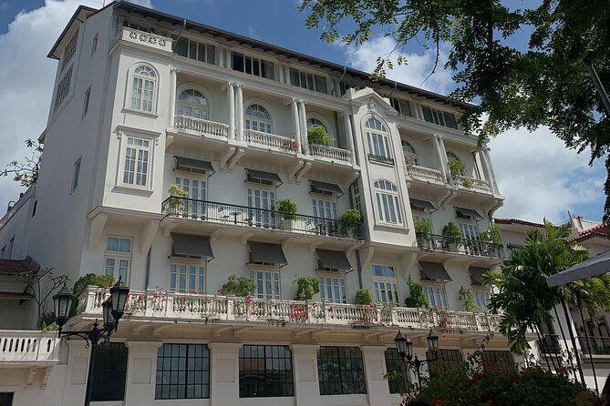 tour-in-the-old-town-of-panama