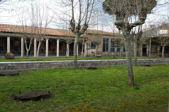 tour-in-the-roman-villas-of-stabiae-with-an-archaeologist