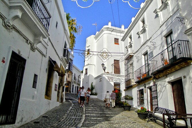 tour-in-vejer-arab-jewish-and-christian-history-of-vejer-cadiz