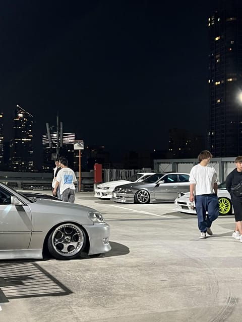 tour-jdm-drift-visit-on-foot-in-tokyo-with-a-drift-driver