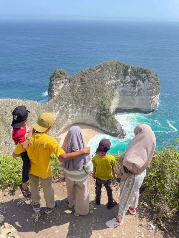 tour-kelingking-and-snorkeling-four-spot-with-camera-gopro