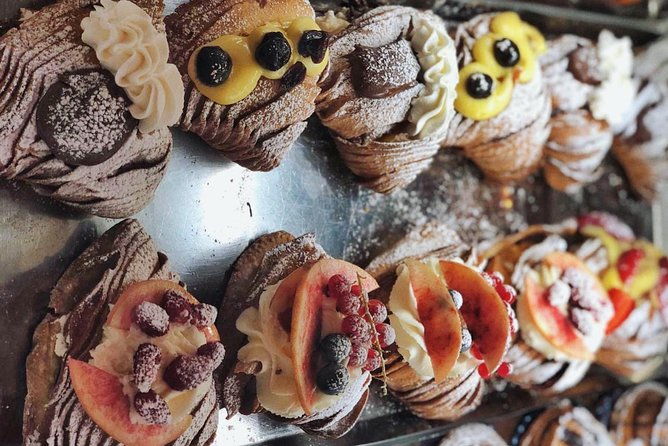 tour-naples-historical-center-and-street-food-markets