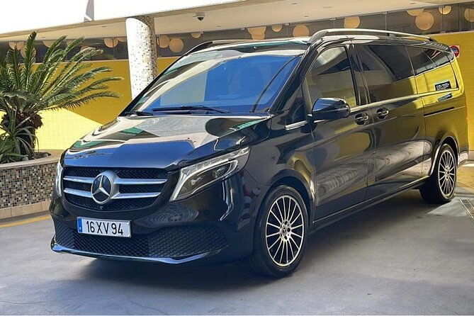 tour-obidos-nazare-and-aveiro-from-lisbon