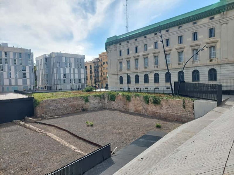 Tour of Barceloneta and the Citadel Park - FAQ