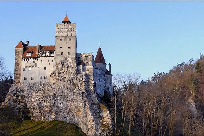 tour-of-bran-castle-peles-castle-brasov-city-from-bucharest-private-tour