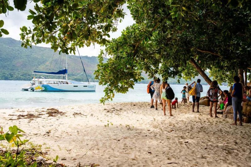 Tour of Cousin, Curieuse and St Pierre island on Catamaran - Key Points