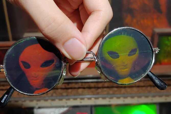 tour-of-dr-lasers-holographic-studios-and-laser-lab