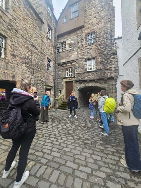 Tour of Edinburgh's Royal Mile - Exploring Edinburgh’s Royal Mile: What You Can Expect